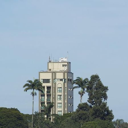 לבראס Serema Palace Hotel מראה חיצוני תמונה